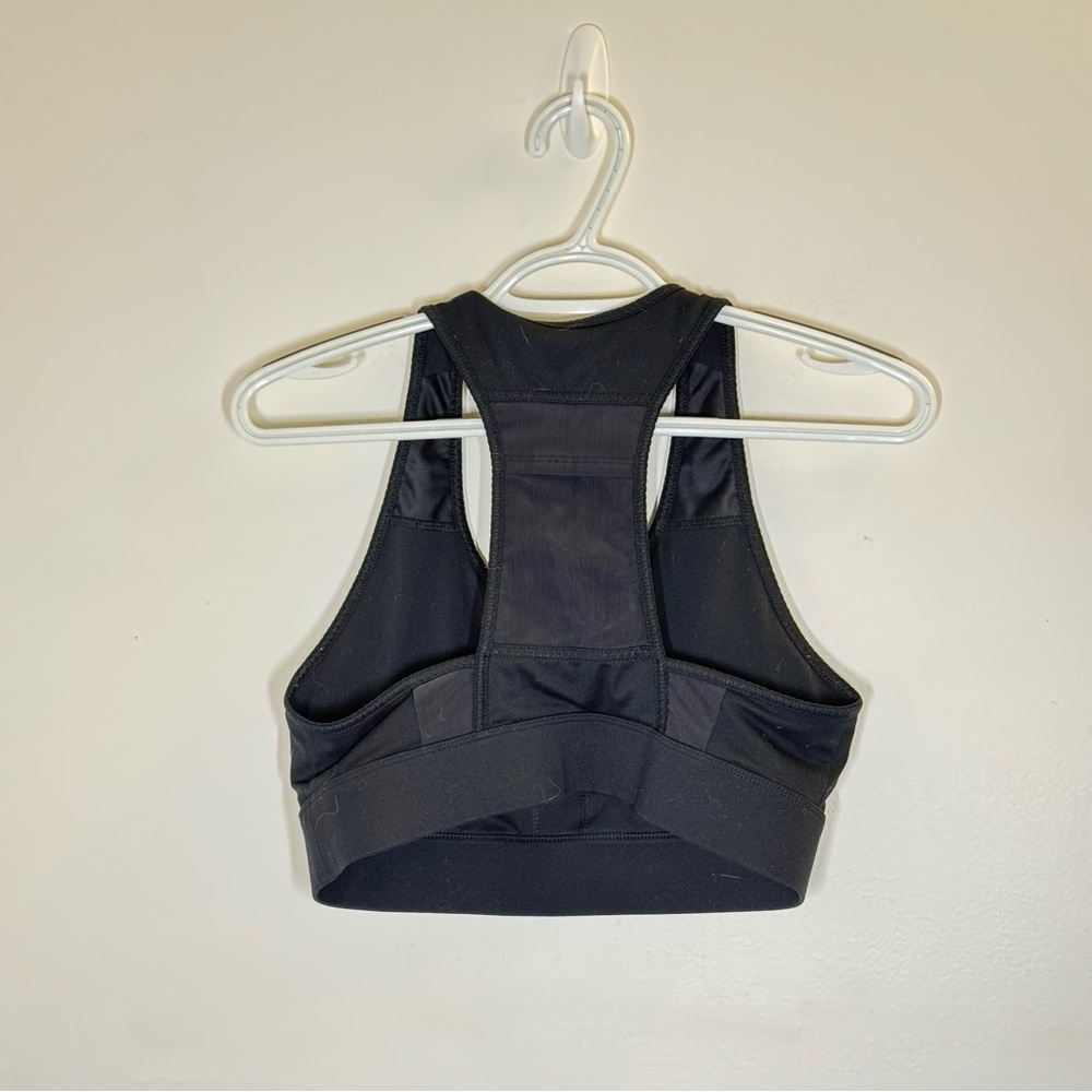 Fabletics | Classic Black Sports Bra with Phone holder Size S - Picture 5 of 7